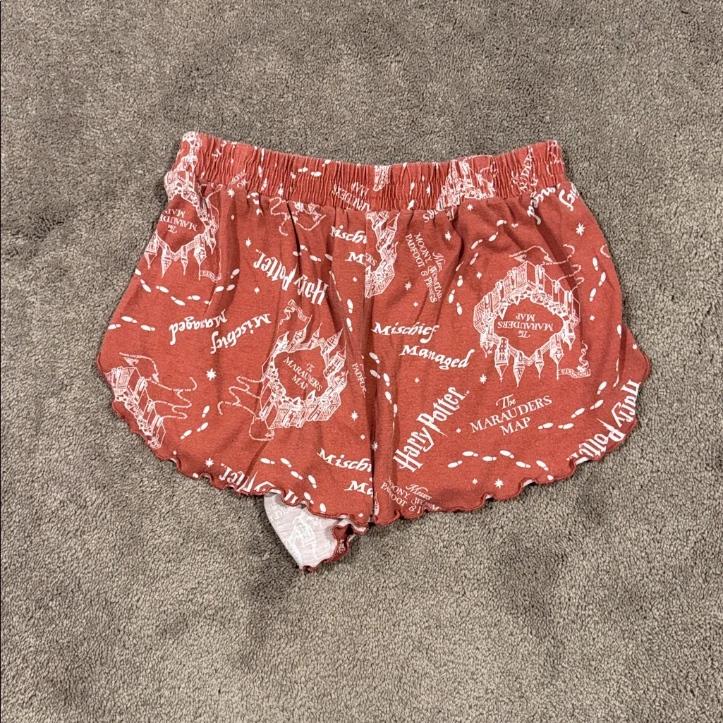 Harry Potter Clay Brick Red Pajama Set SIZE S - Image 6