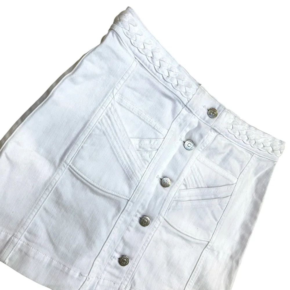 Veronica Beard Jeans Skirt Women's Size 8 Button Front Braided White Denim Mini - Image 2