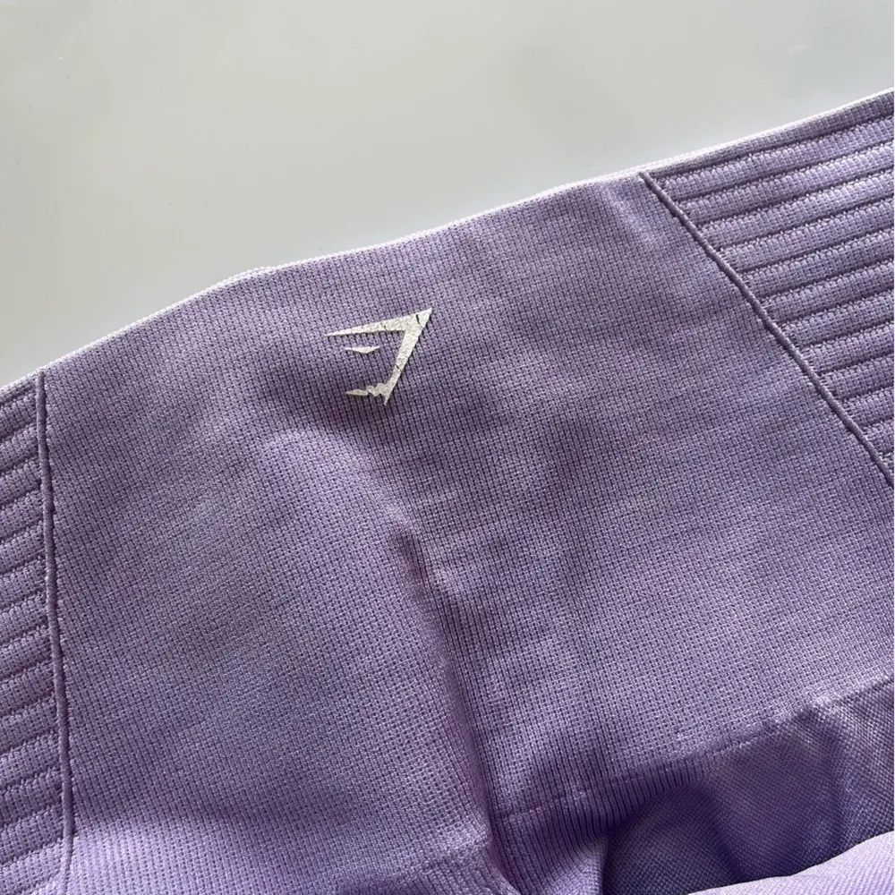 Gymshark • Eyelet Purple Gymshark Leggings - Image 4