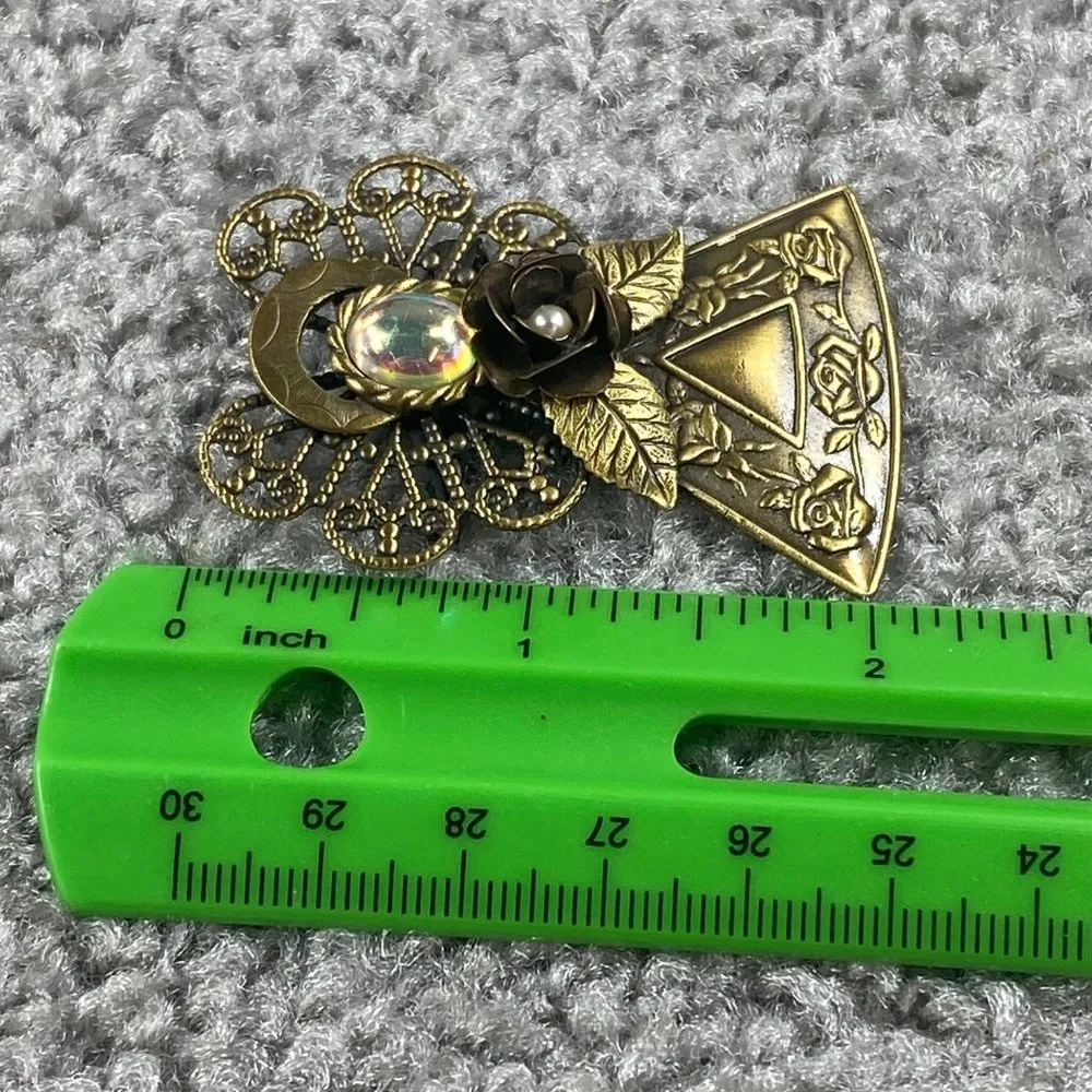 Angel Pin Brooch Marked KC Vintage Gold Tone Halo Rose Flower Guardian Christian - Image 10
