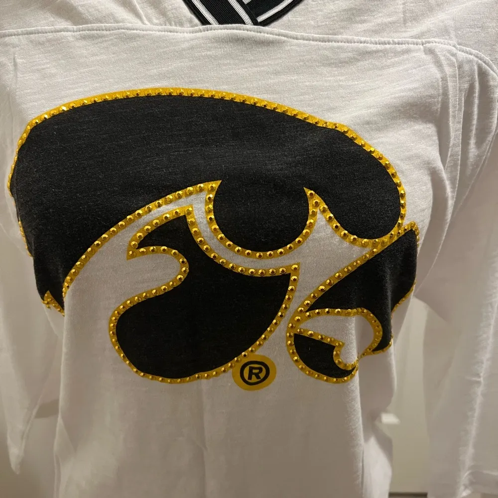 PINK VS Iowa Hawkeyes Top - Image 5