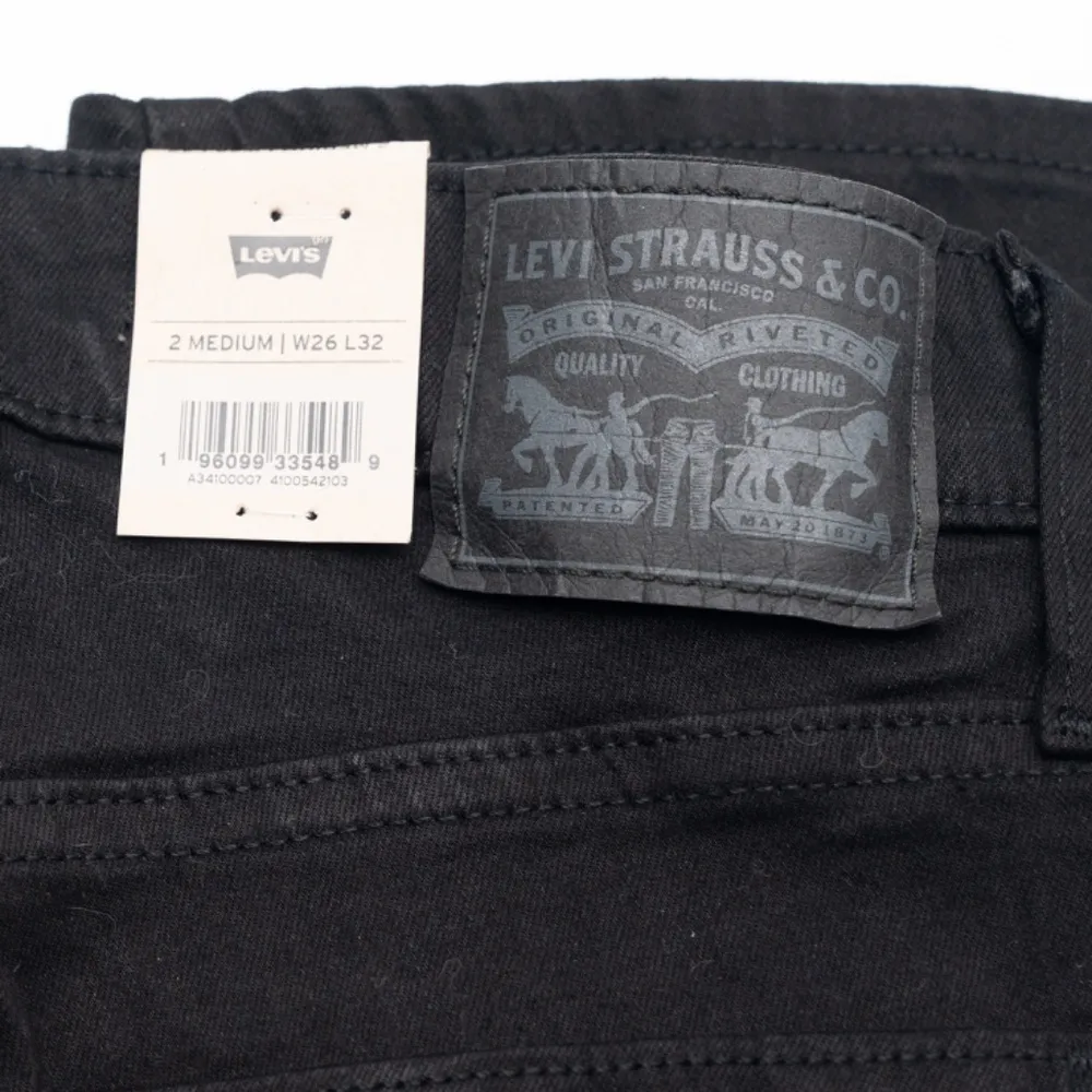 Levis. 726 High Rise Flare Women's Jeans. - Image 7