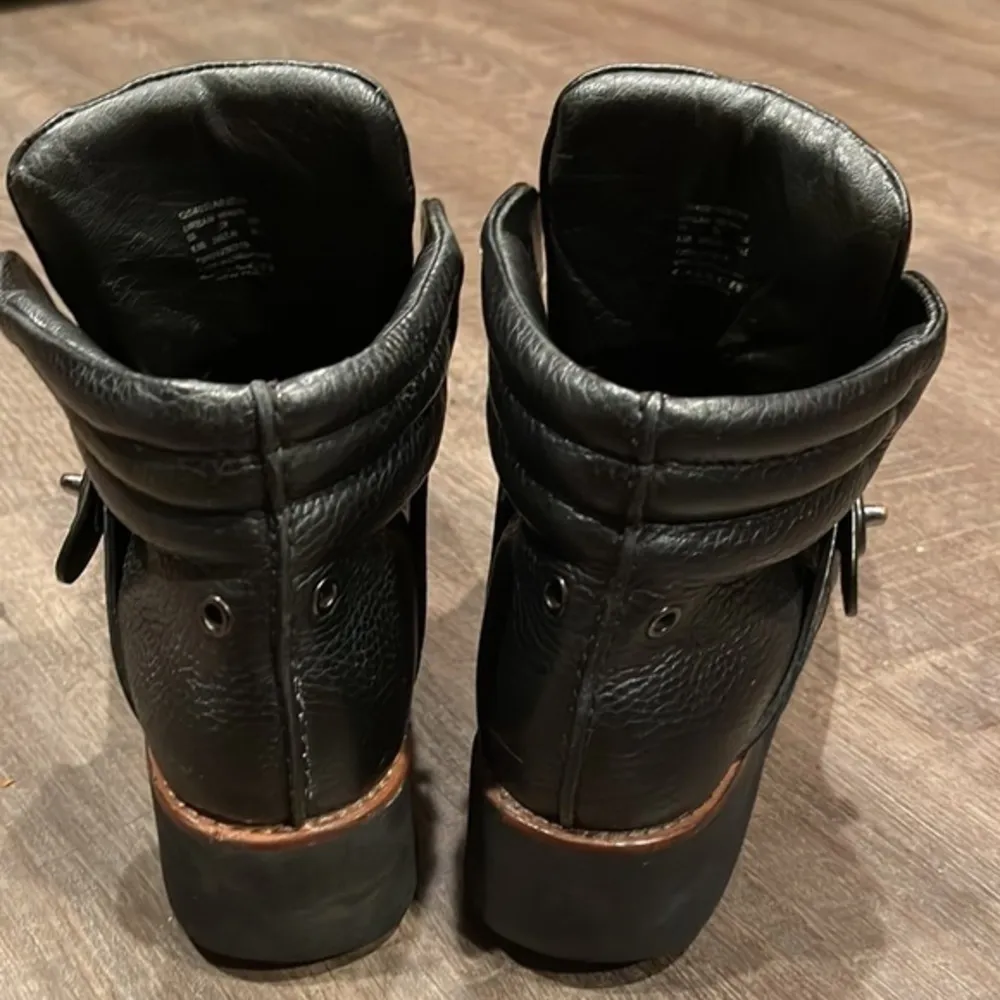 COACH URBAN HIKER BOOTS - Image 3