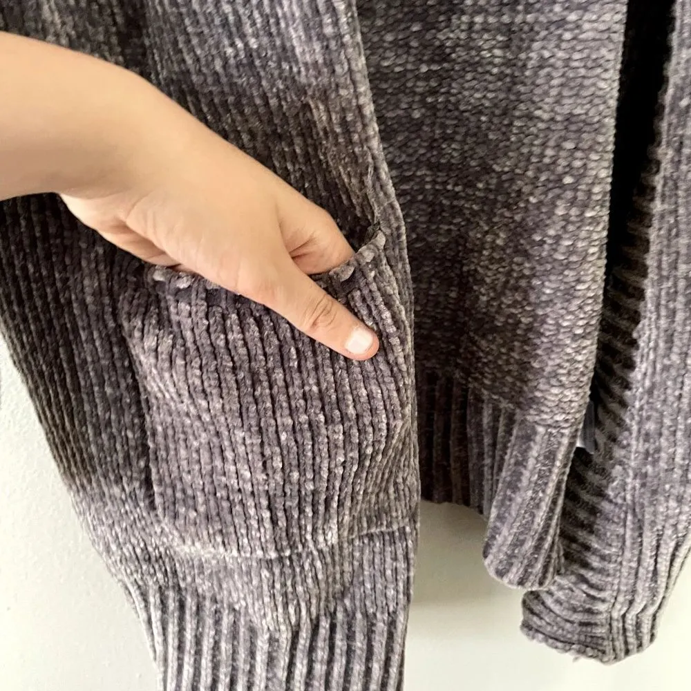 c'lisa gray cardigan comfortable soft sweater pockets velvety warm Size M - Image 5