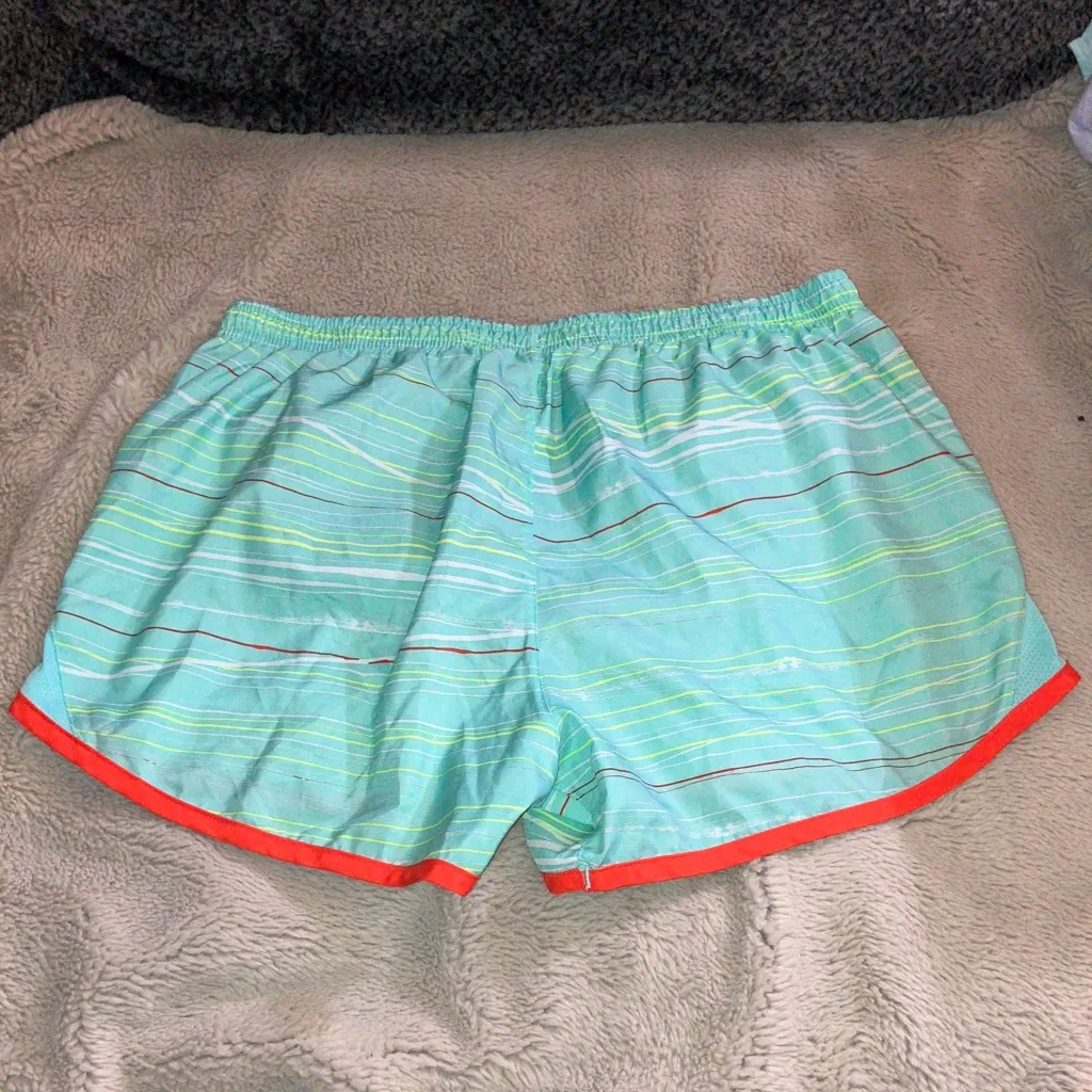 🔹4 for $30 Nike Dri-Fit Shorts, Small - Image 3