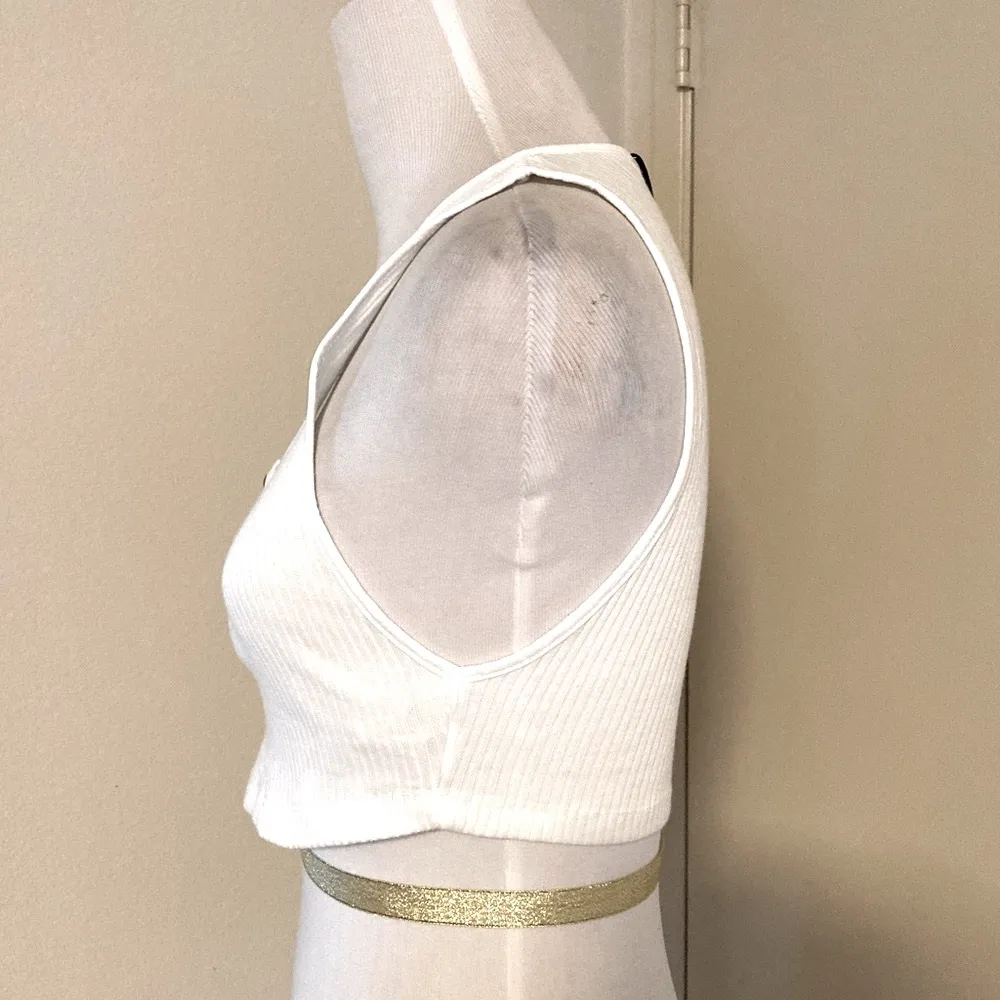 Zara Buttoned Front Rib Crop Tank Top | White - Image 5