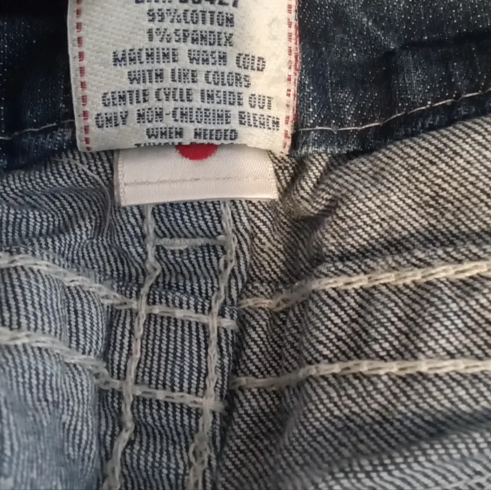 True Religion USA made the Becky low rise women's size 29 - Image 5