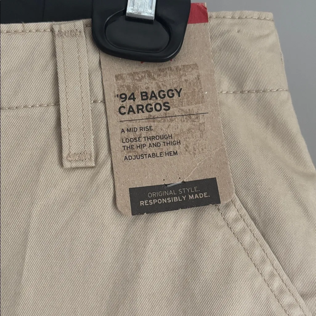 Levi's ‘94 Baggy Cargo Khaki Oversized Fit Wide Leg Pants Women’s Size 27 x 30 - Image 10