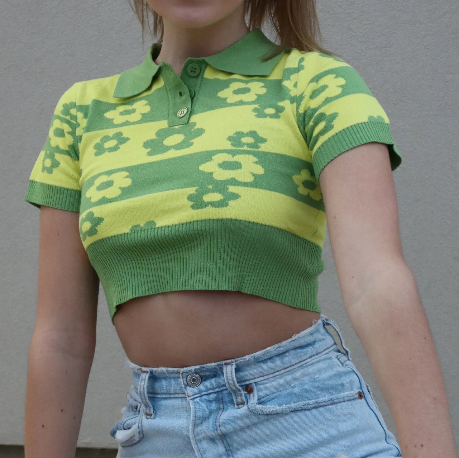 Mod Flower Knit Crop Top - Image 3