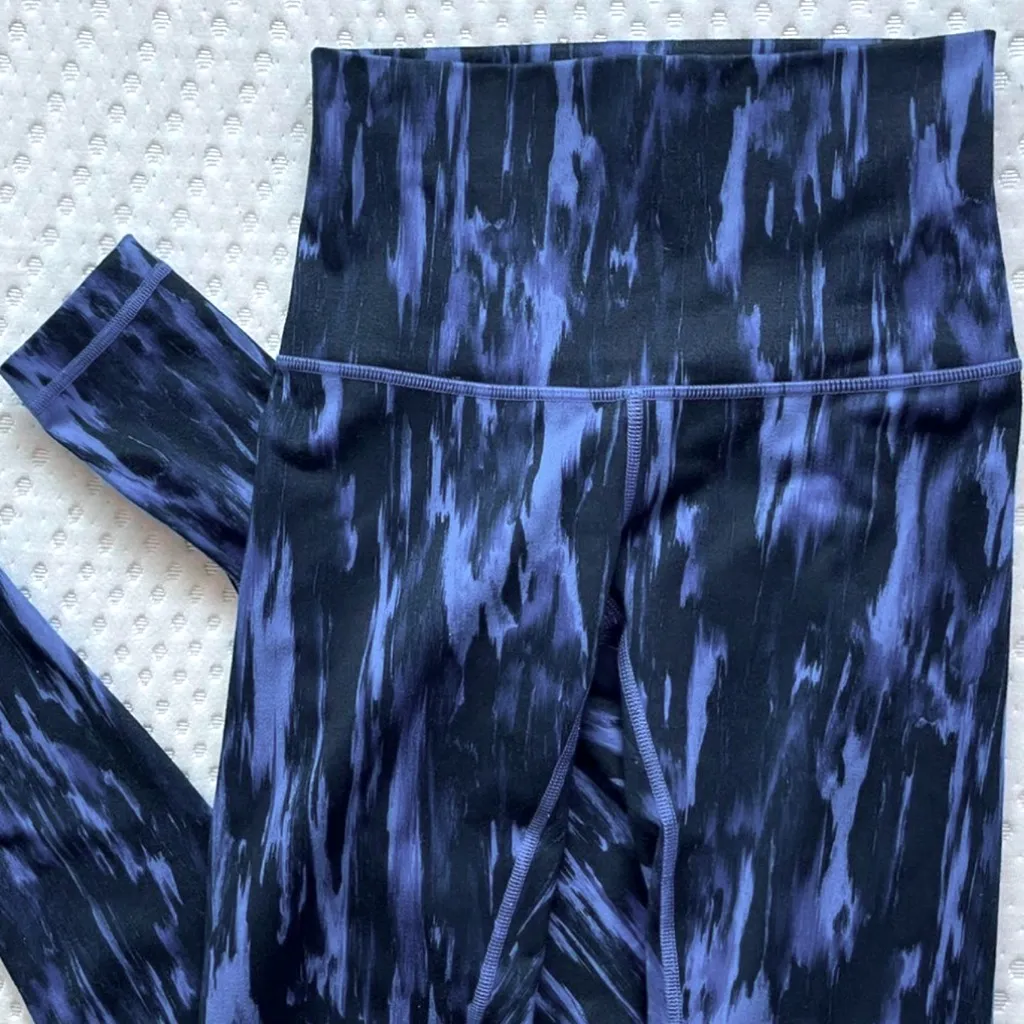 Lululemon Wunder Under Pant Hi-Rise *Full-On Luon Painted Animal Sprinkler Black - Image 12