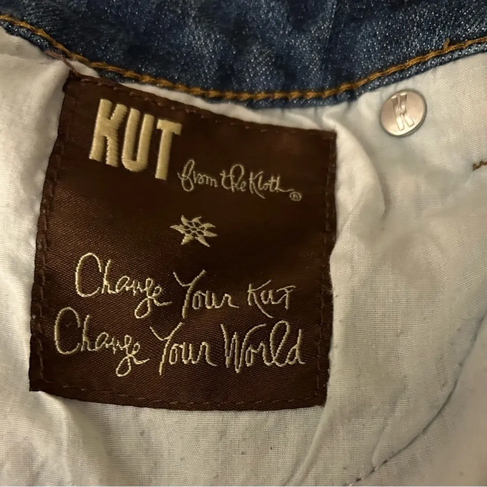 Kut From The Kloth  Straight Leg Jeans - 6S - Image 4