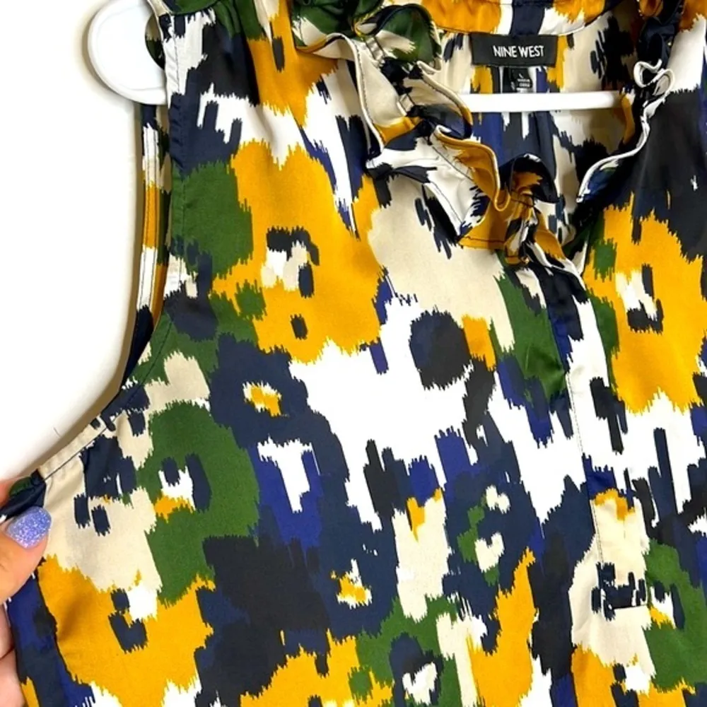 Nine West Bold Abstract Colored Sleeveless Blouse - Image 3