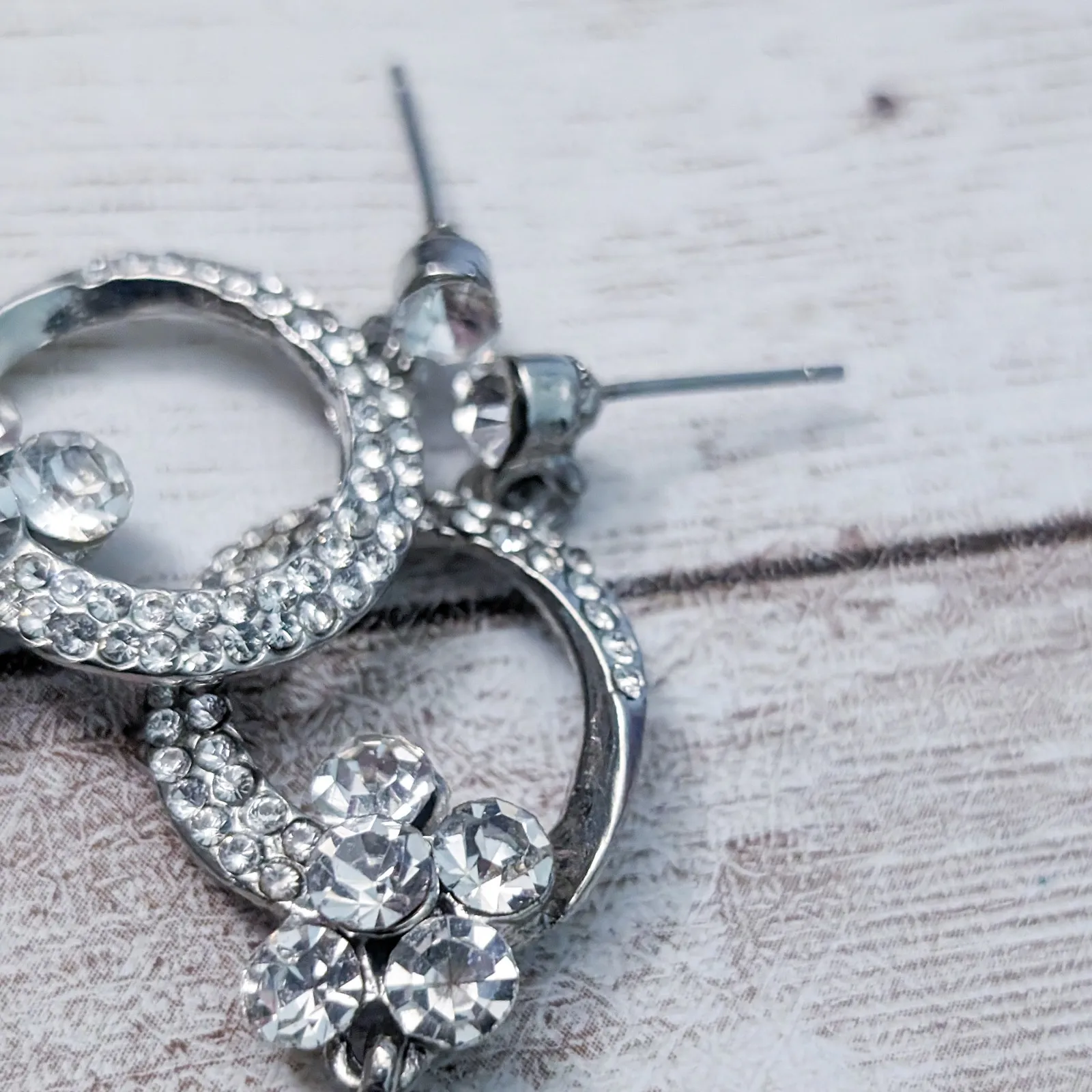 Earrings for Pierced Ears Clear Gem & Silver Tone Dangle - Image 9