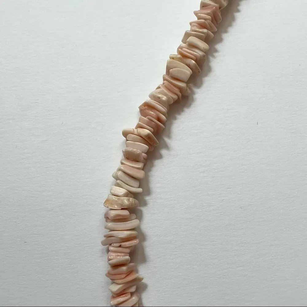Puka Shell Necklace White Light Pink Surfer VSCO Hawaiian Seashell Beaded - Image 4