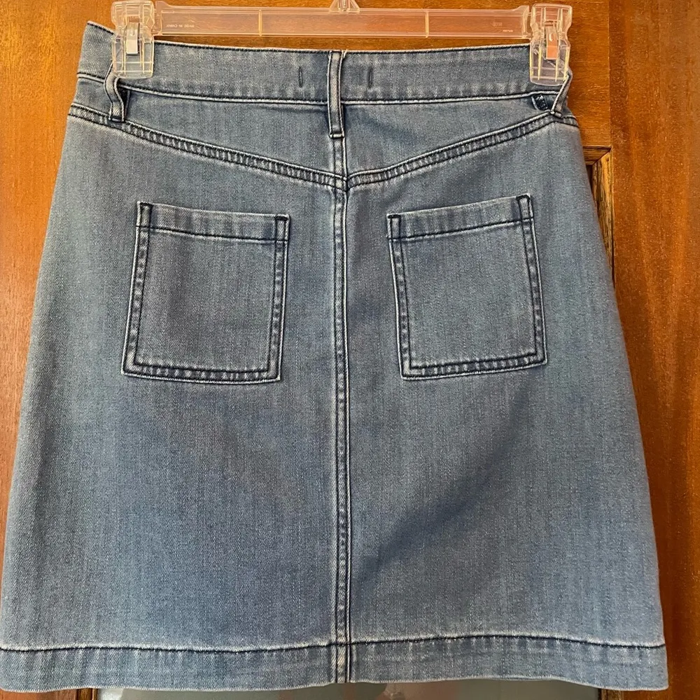 Ann Taylor Loft “ Little Blue” Denim Jean Skirt Size 0 - Image 4