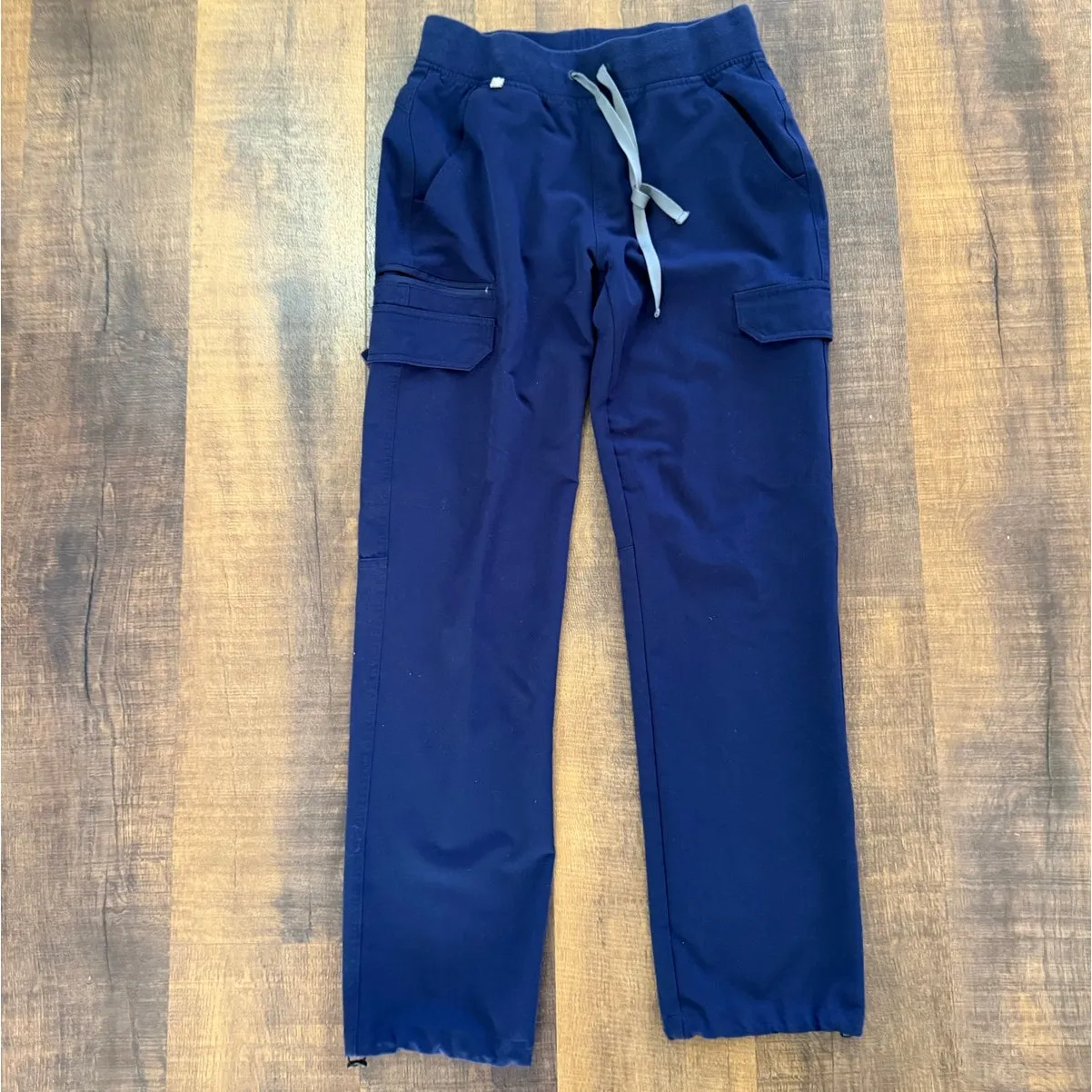 FIGS Technical Collection Navy Cargo Scrub Pants XS Drawstring Jogger - Image 8
