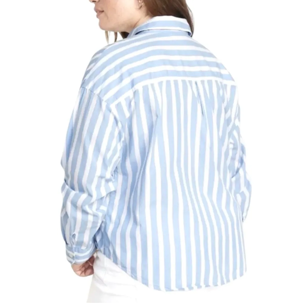 Old Navy Blue White Stripe Button Down Cropped Shirt size XXL Long Sleeve NWT - Image 2