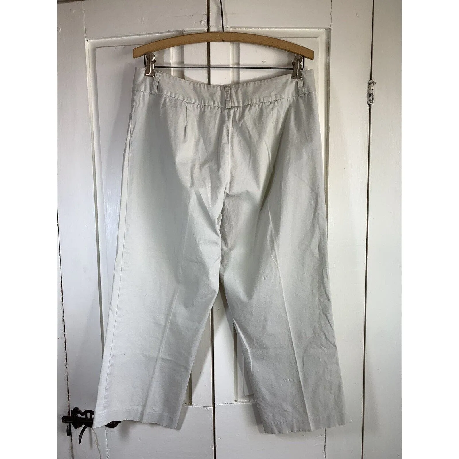 J McLaughlin Pants Women's 12‎ Cotton Stretch Cropped Chino Khaki Stretch Preppy - Image 2