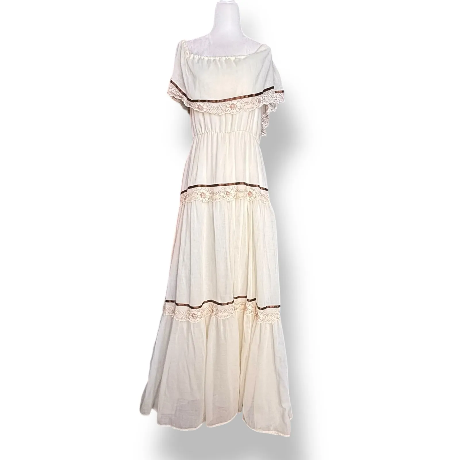 Vintage 70s Prairie Maxi Dress Brown Dark FloryLace Ribbon Trim Off Shoulder Size M - Image 13