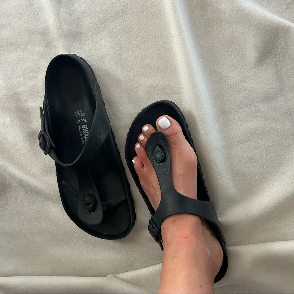 Birkenstock  Black Thong Sandals - Image 8