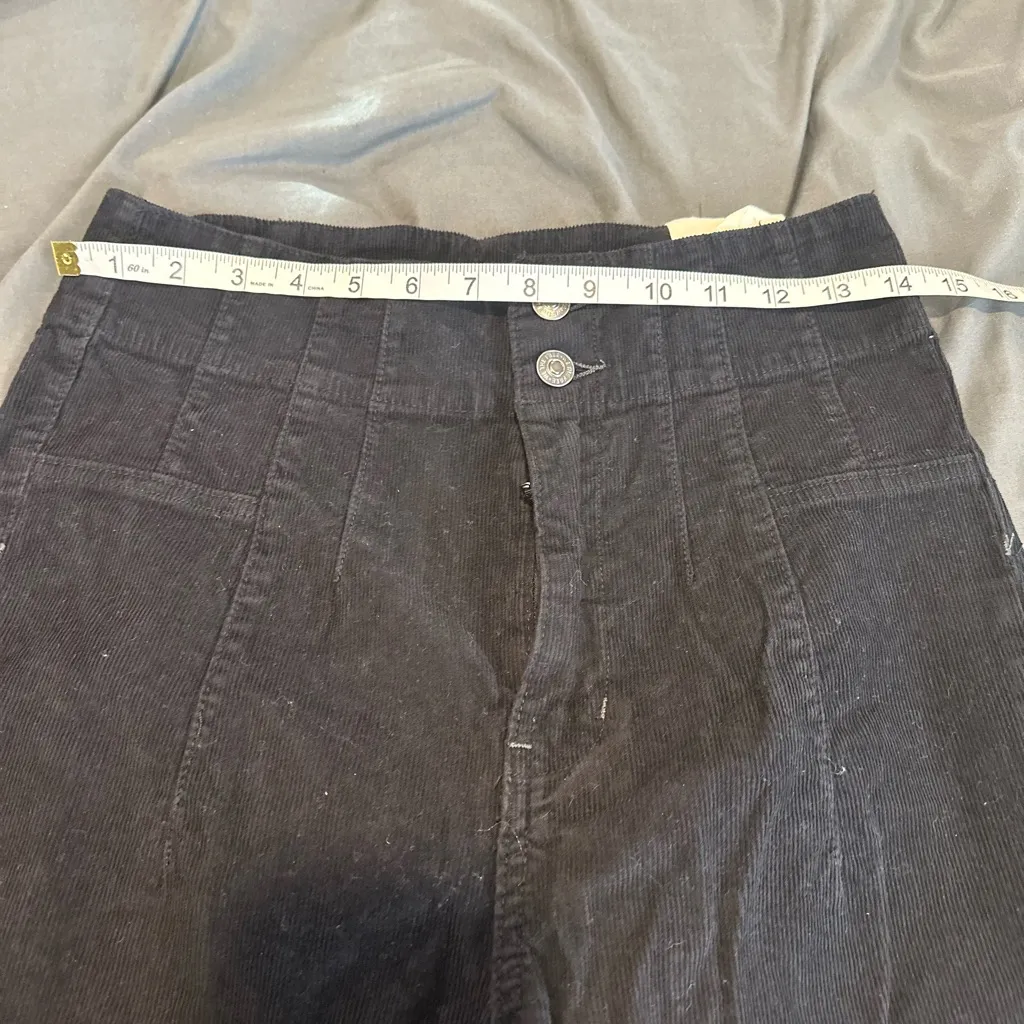 NWT FREE PEOPLE Women’s Sz: 29 Jayde Black Corduroy High Rise Flare Retro Pants. - Image 10