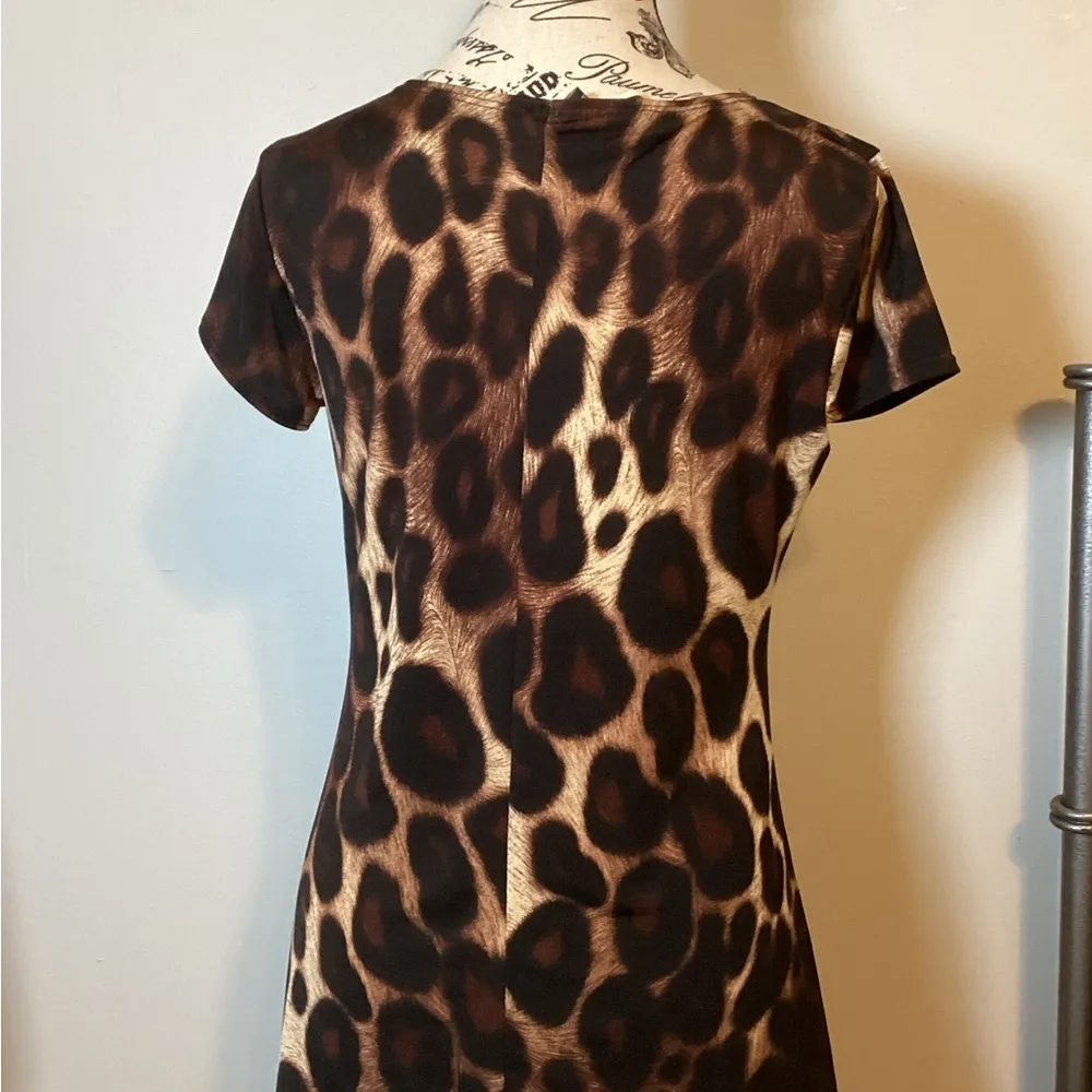 RHINESTONE EMBELLISHED ANIMAL PRINT CAP SLEEVE TOP W/ASYMMETRICAL HEM SIZE SM - Image 5