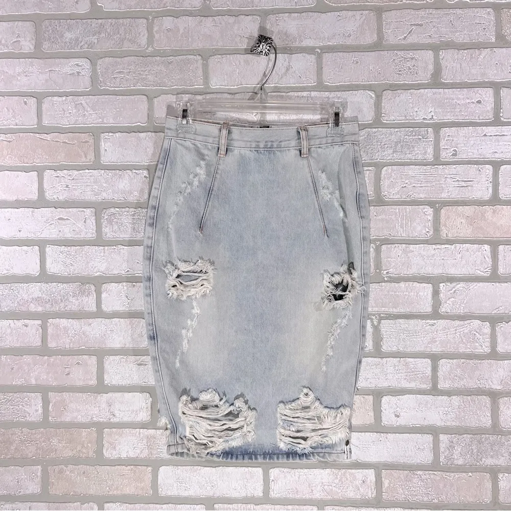 One Teaspoon Free Love Denim Distressed Pencil Skirt in Salty Wash Size 25 - Image 5