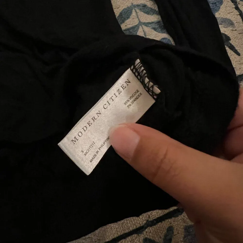 Mordern Citizen small black blouse - Image 7