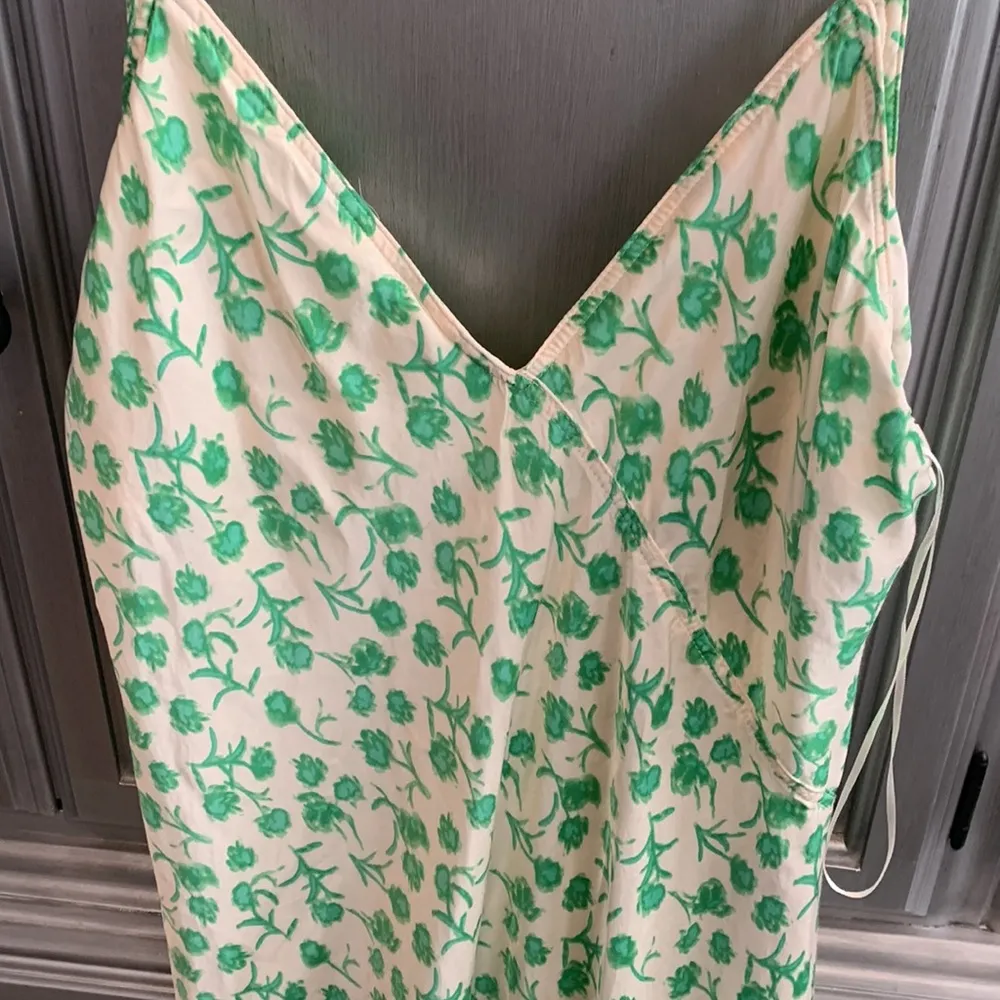 slip dress midi satin spaghetti strap green floral medium - Image 3