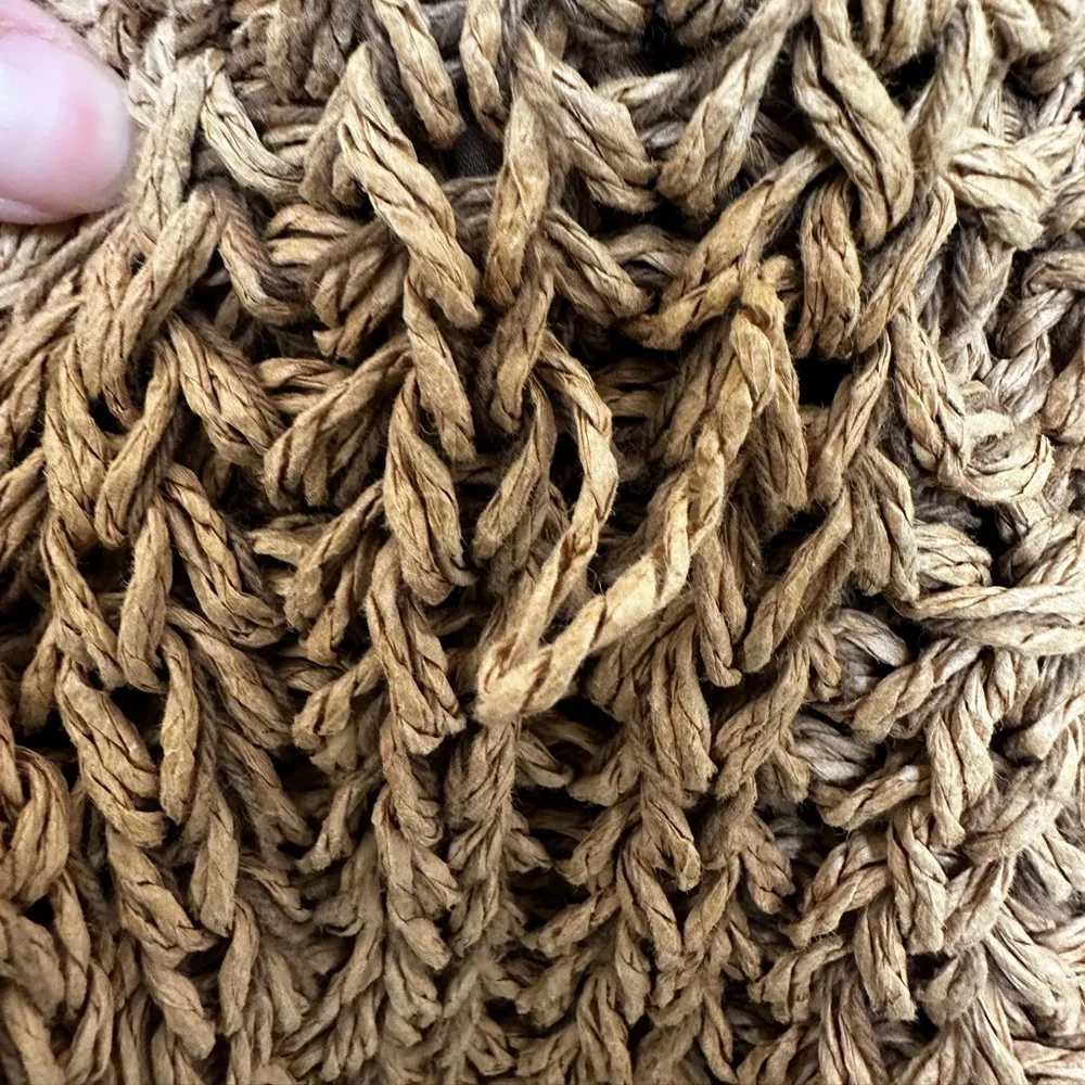 Old Navy  Woven Shoulder Bag - Image 6