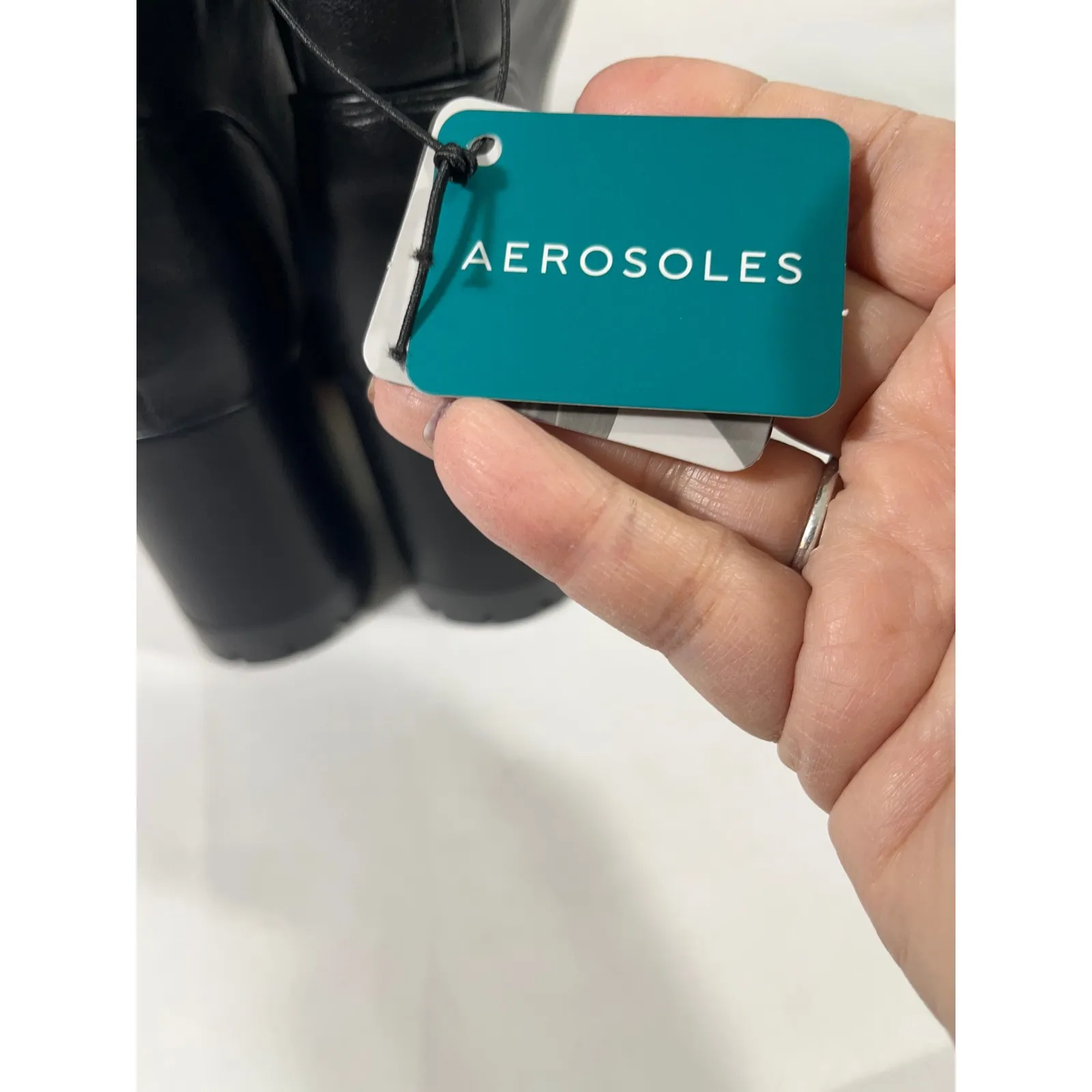 Aerosoles Jordyn Faux Leather Lug Sole Lace Up Block Heel Boots Women Black 8.5M - Image 5