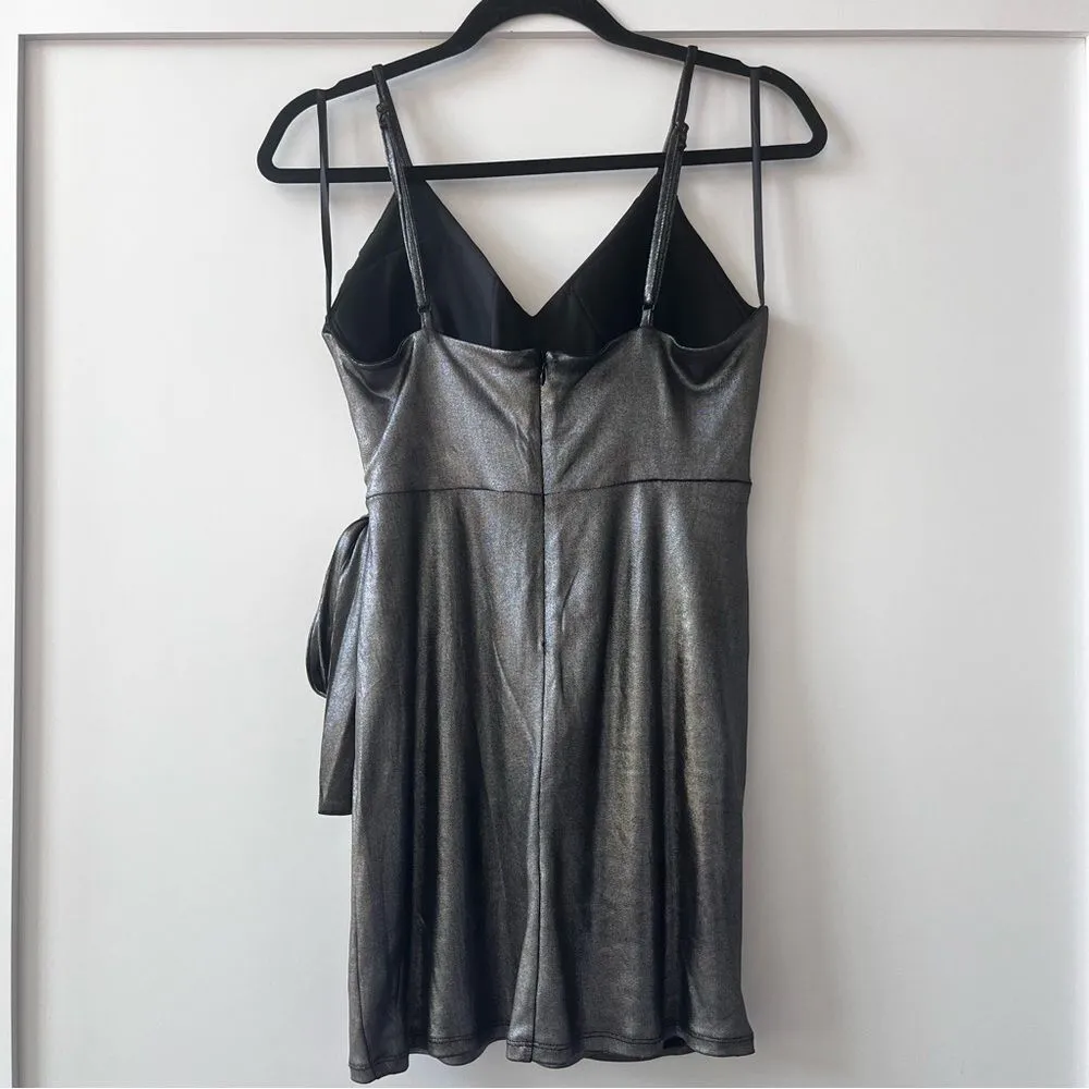 Jump Apparel Metallic Wrap Mini Dress Size 7/8 - Image 7