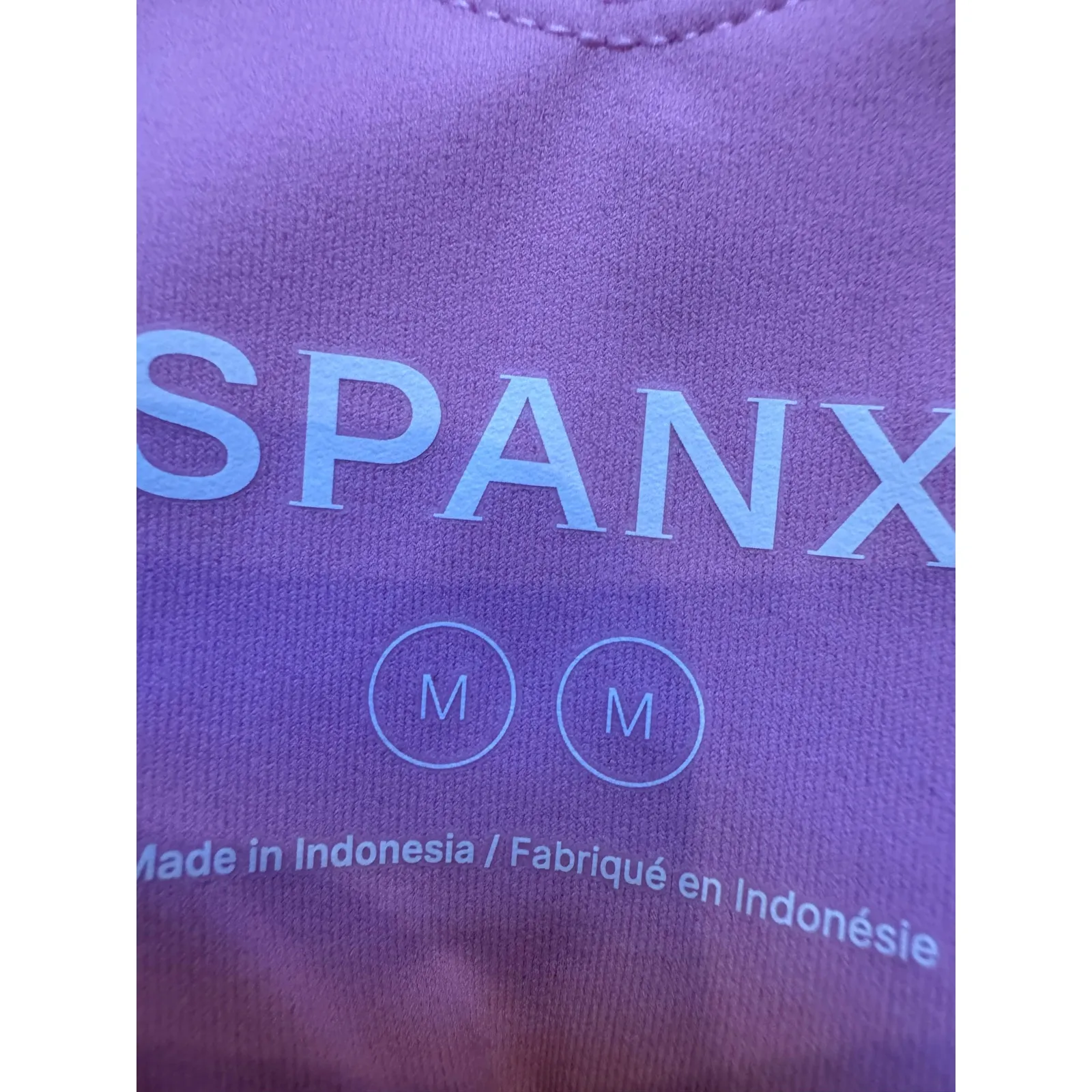 SPANX Get Moving Pink V-Neck Shelf Tank Top - Size Medium (New) - Image 3