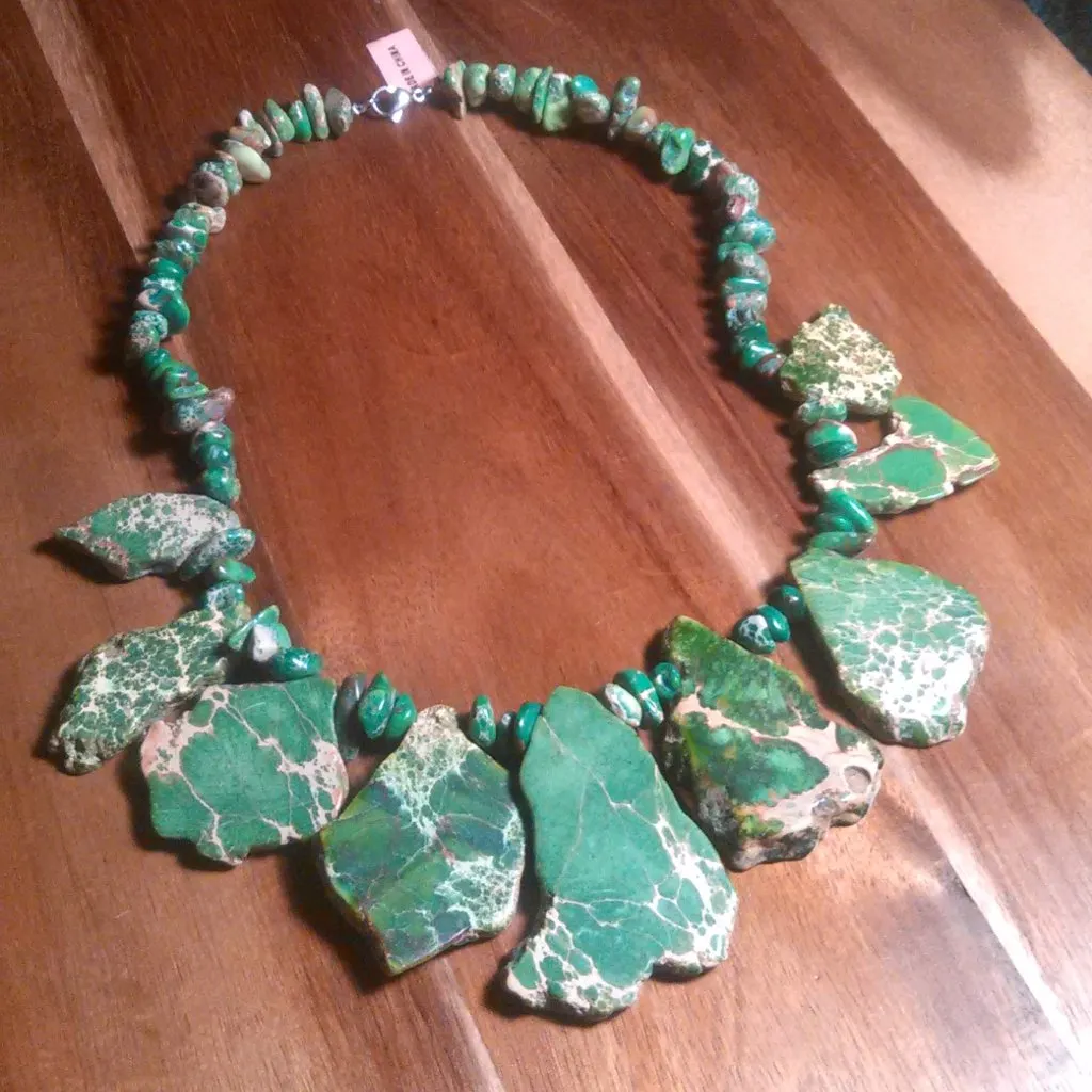 Green Jasper Chips and Pieces Statement Necklace - Image 4