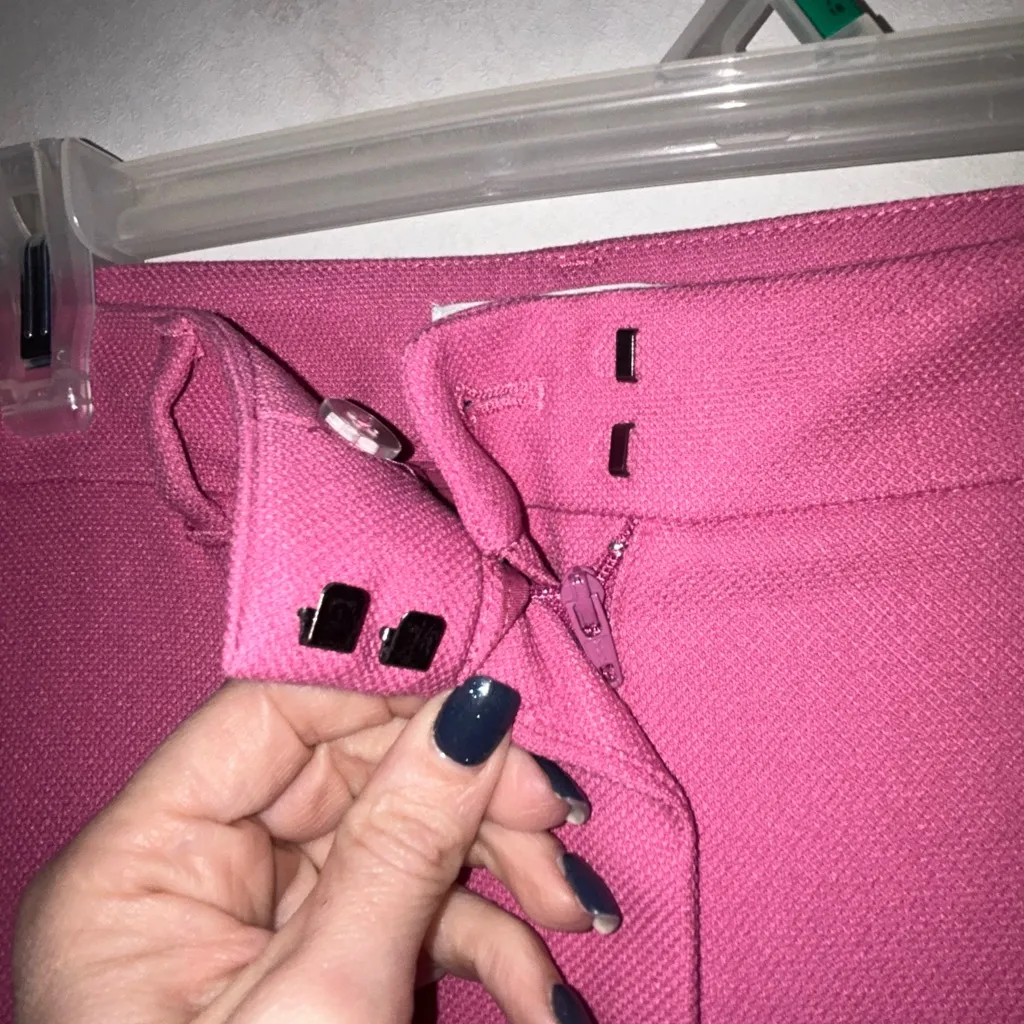 White House Black Market Vibrant Pink Straight Leg Pants size 8 - Image 5