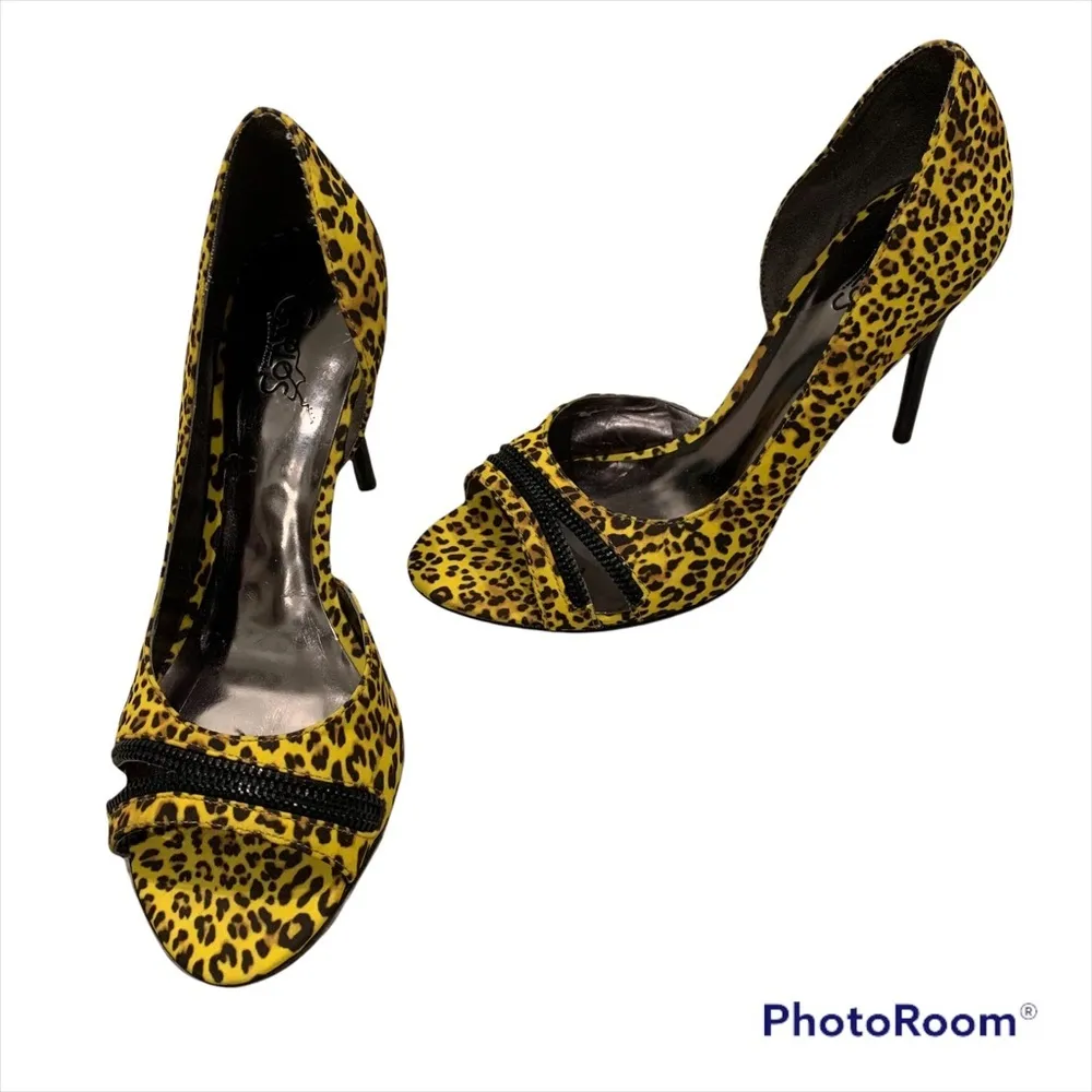Carlos Santana  Tropicana Leopard Print Open Toe Pump - Image 2