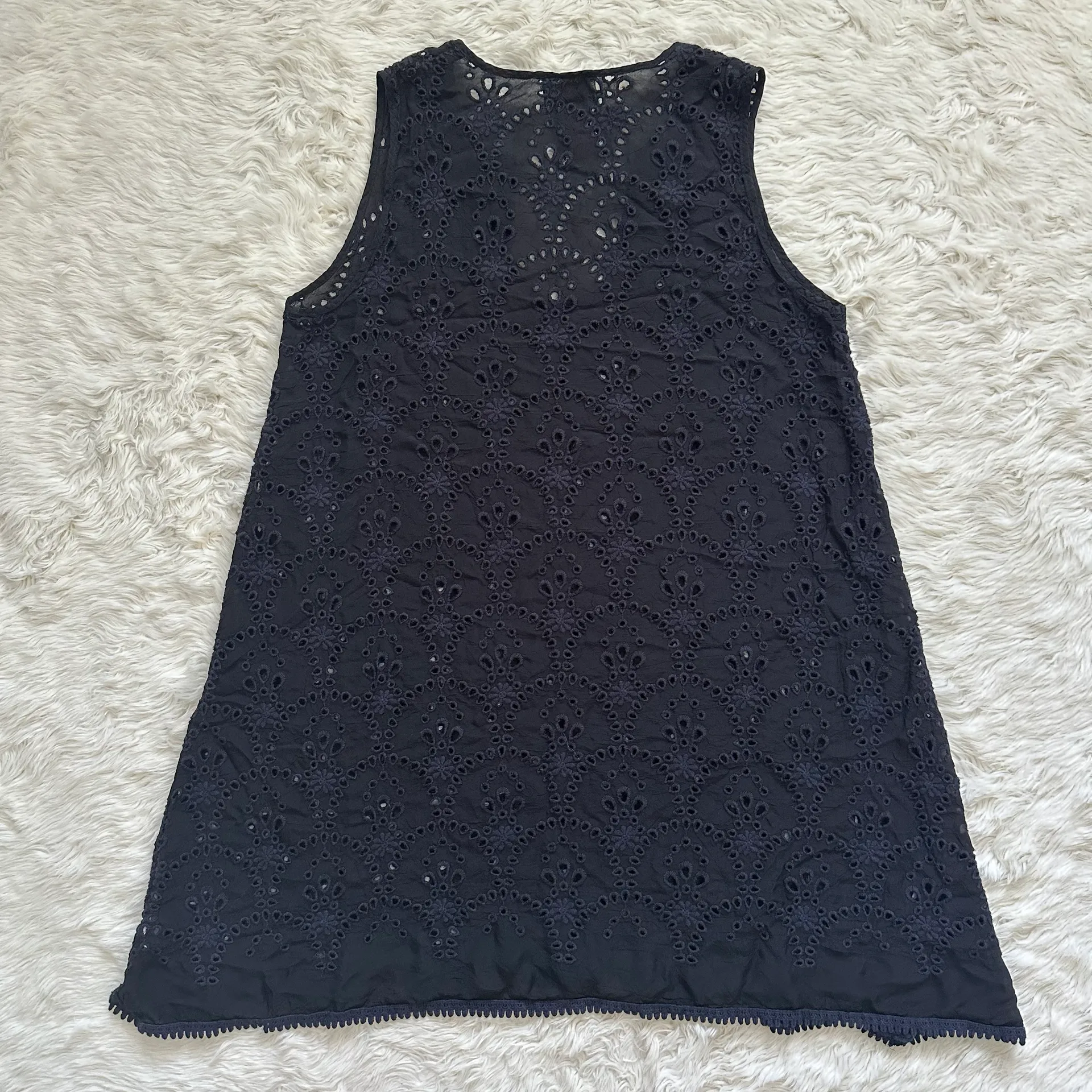Top Eyelet Sleeveless Tunic Sheer See-Through Scalloped Hem Black XS - Image 3