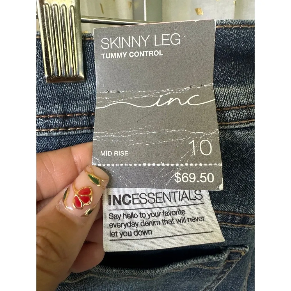 International Concepts INC NWT Curvy Tummy Control Fit Mid Rise Skinny Leg Jeans - Image 6