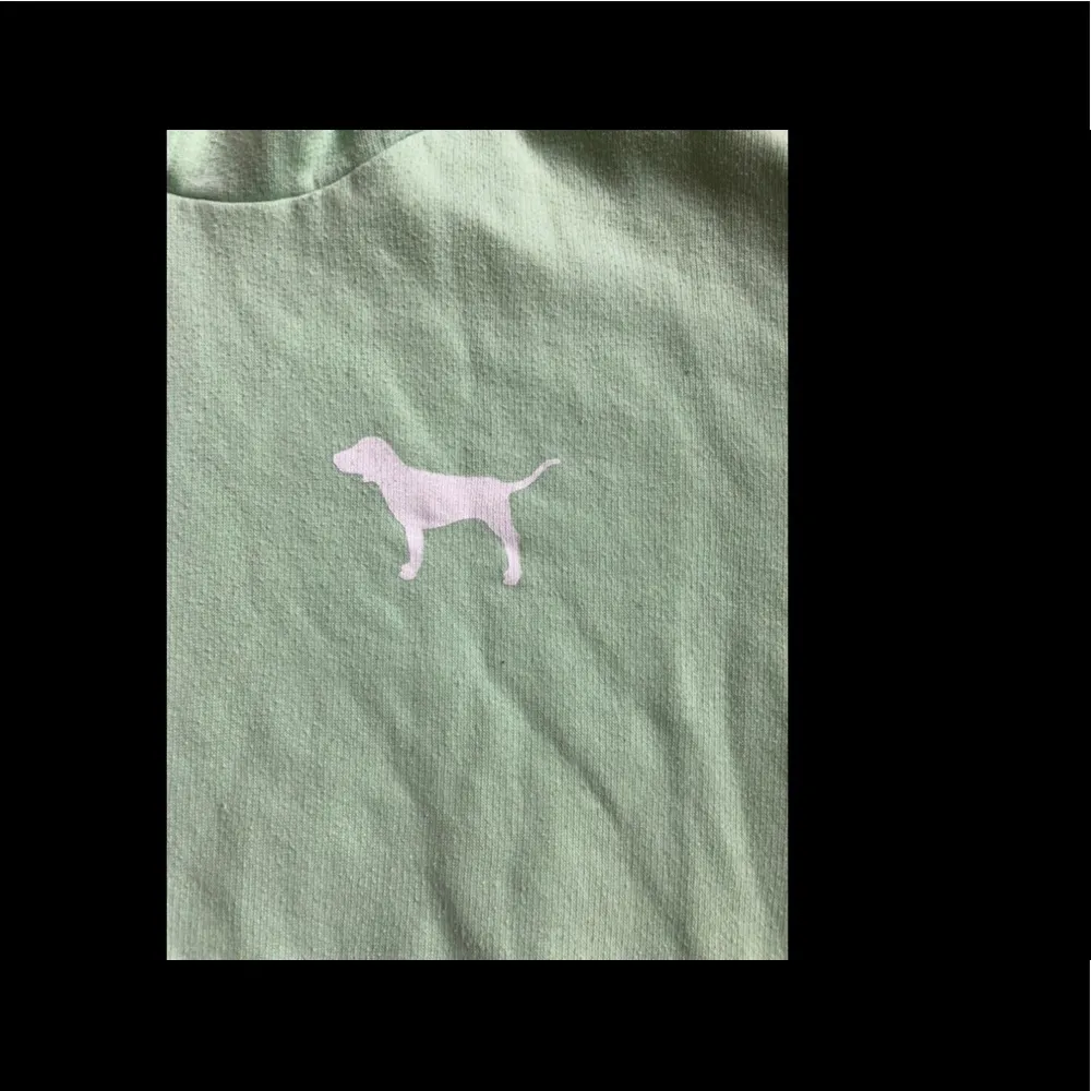 VS pink yoga sweater Sz XS - Image 3