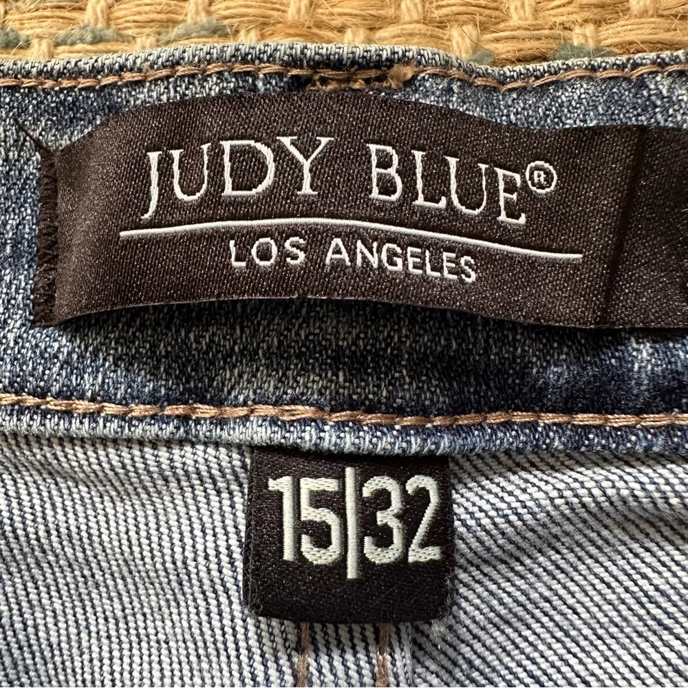 High Rise Embroidered Pocket Relaxed Fit Raw Hem Jeans 15 / 32 JB88259 - Image 9