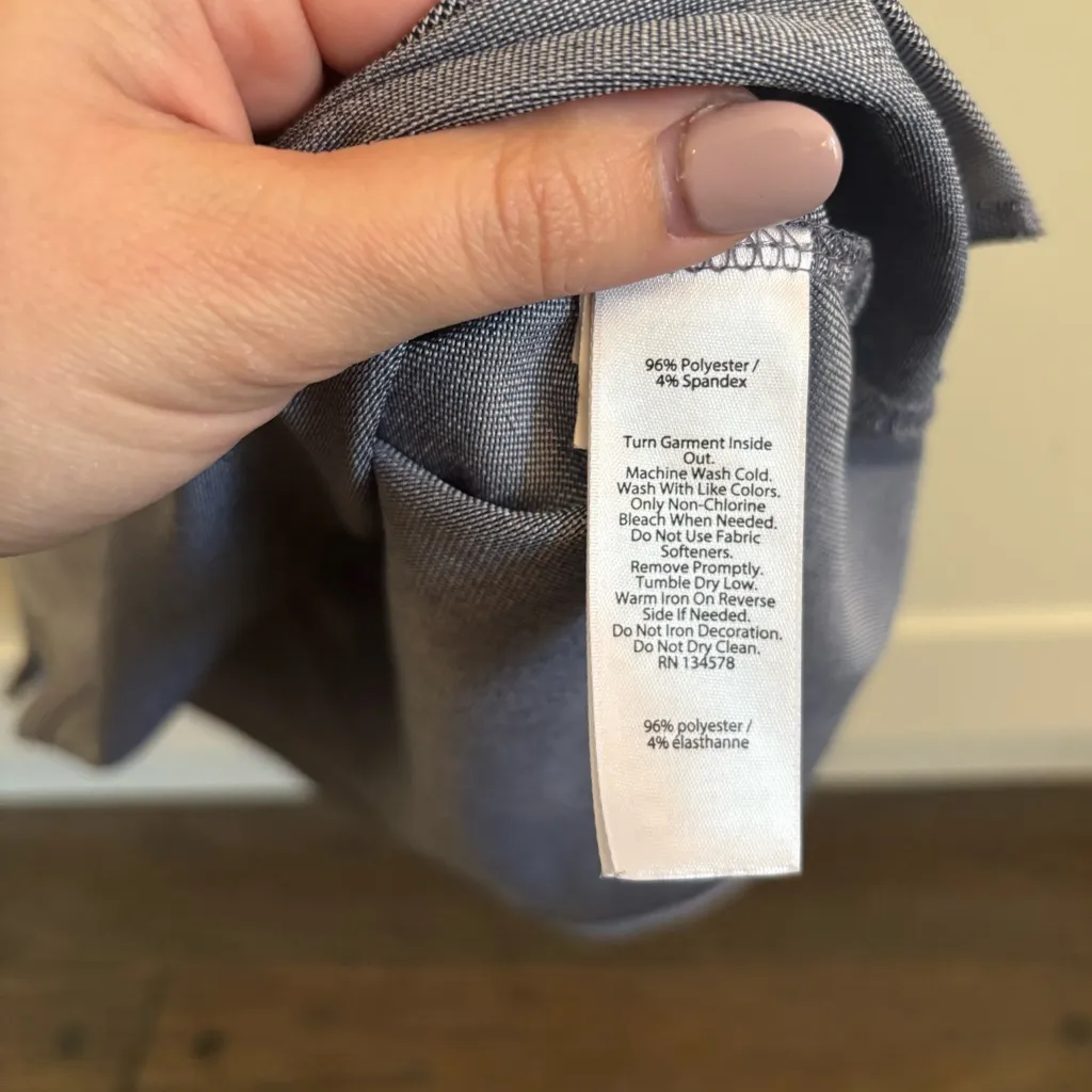 Vineyard Vines Performance Striped Blue Polo Shirt Size Medium - Image 4