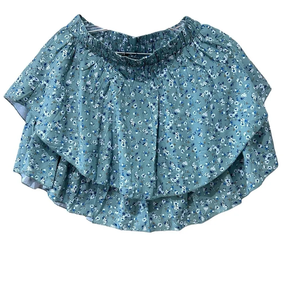 Simplee Green Floral Mini Skirt Women's Size Small - Image 2