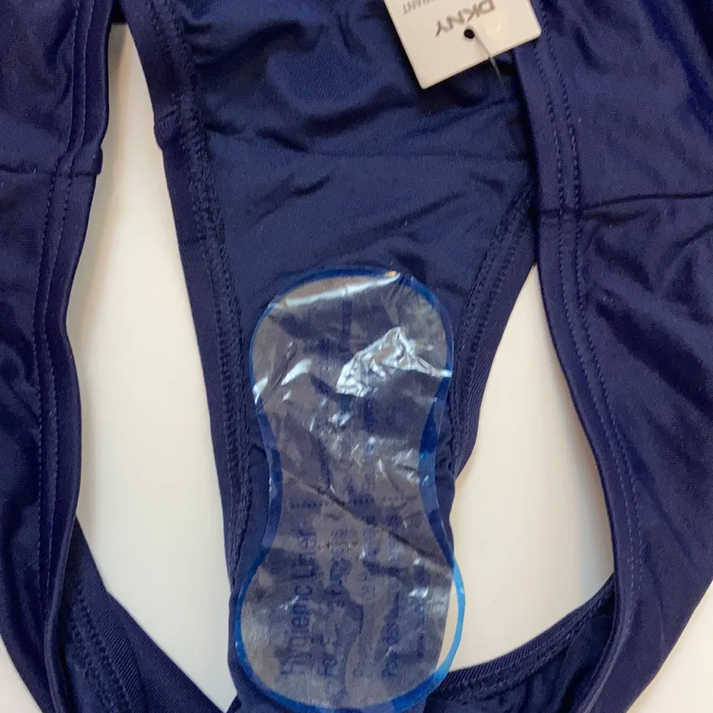 🌞NWT DKNY blue/light blue bandeau bikini set A-65 - Image 10