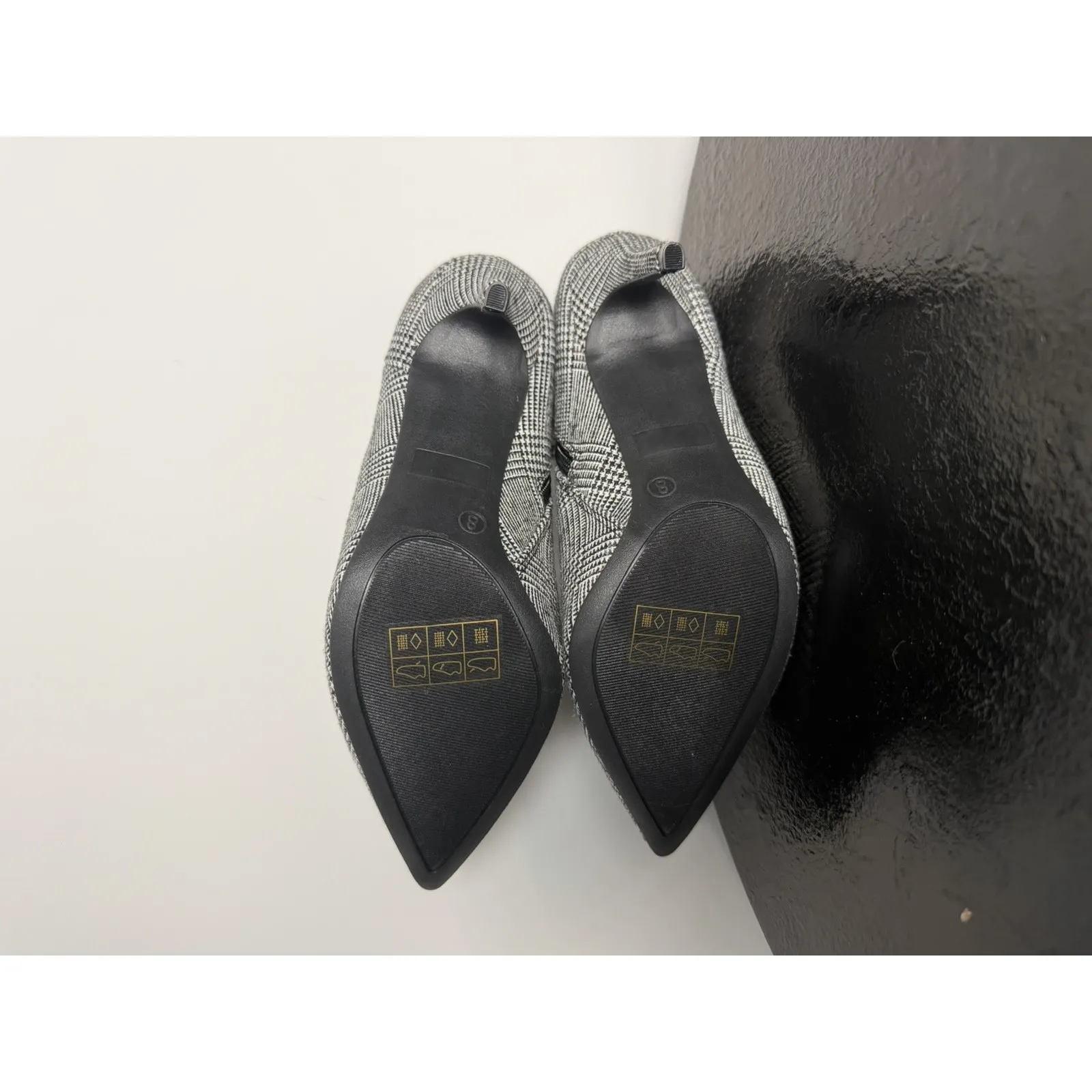 Journee Collection Womens Gray Pointed Toe Booties Size 8 BHFO 4917 Houndstooth - Image 6