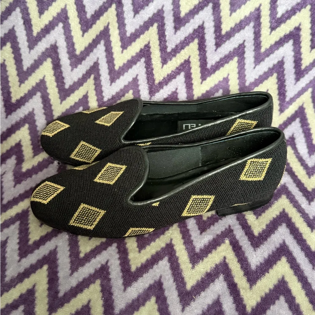 Vaneli Black and Gold Patterned Loafers Size undefined - Image 3