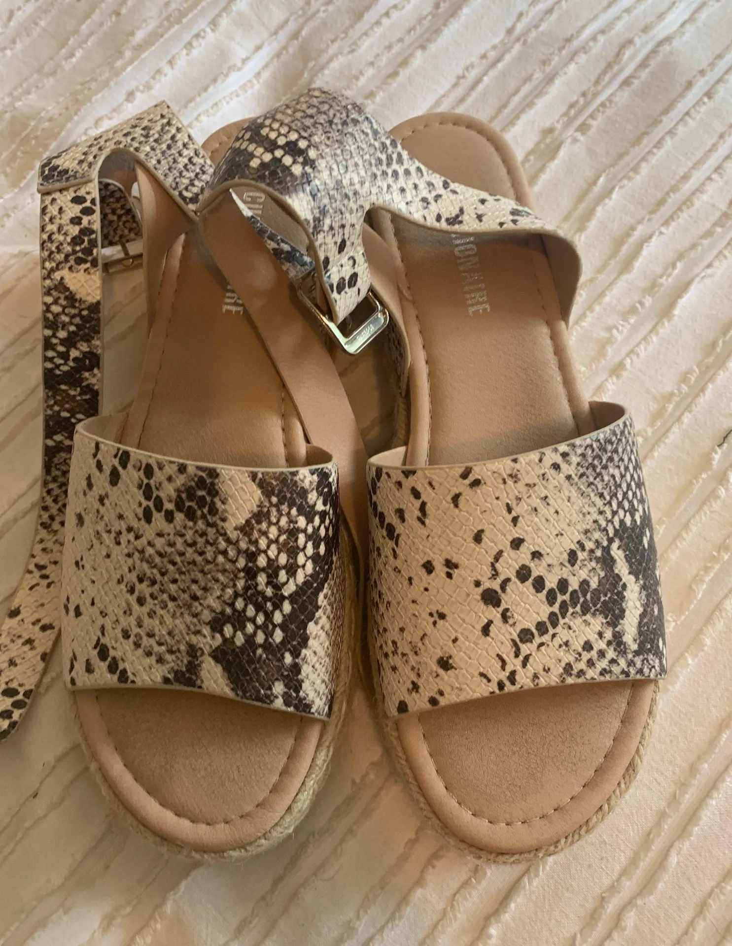 Snakeskin Wedges Size 8.5 - Image 2