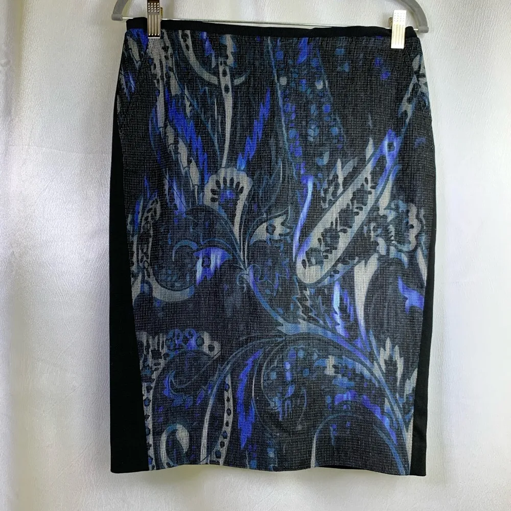 T Tahari Sloanne Black knee-length w/ abstract pattern Pencil Skirt Size 4 New - Image 7