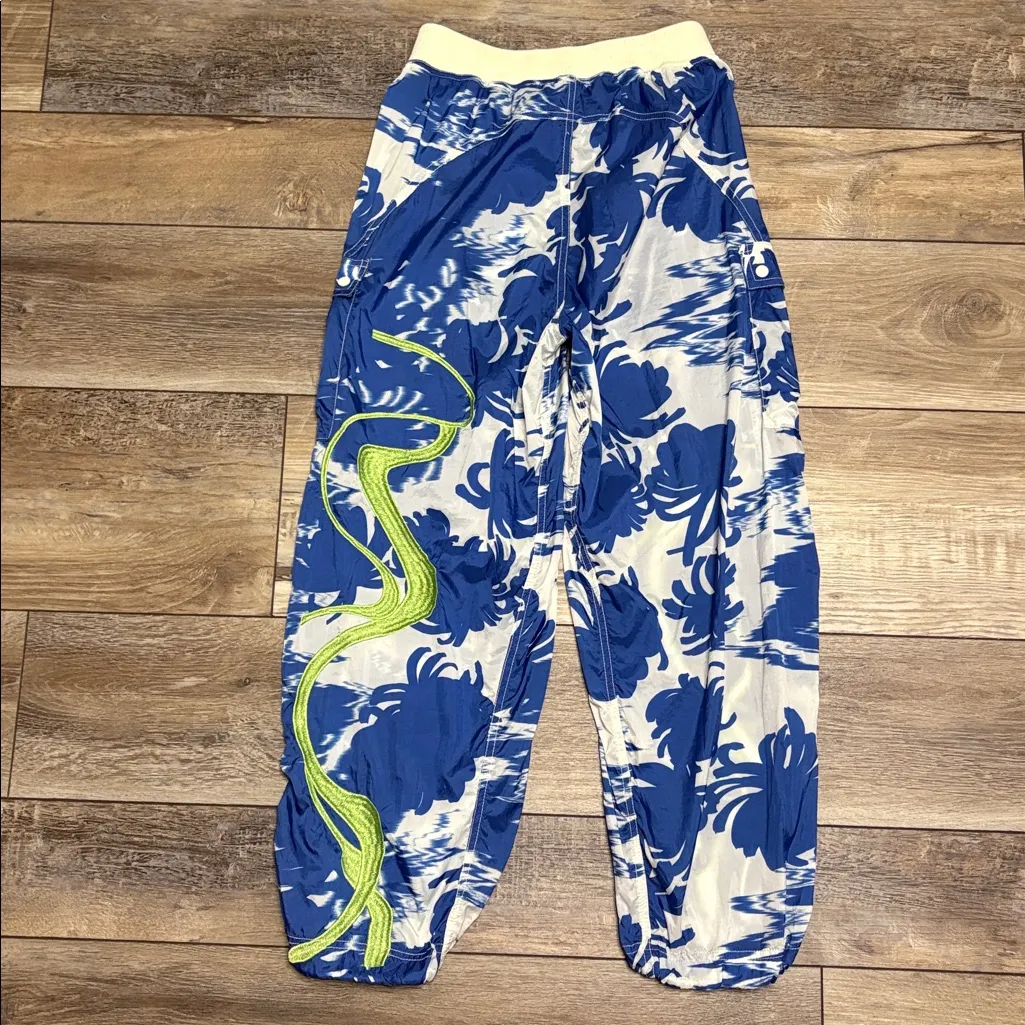 NWOT FP Movement Color Burst Embroidered Hike Pants XS Blue - Image 7