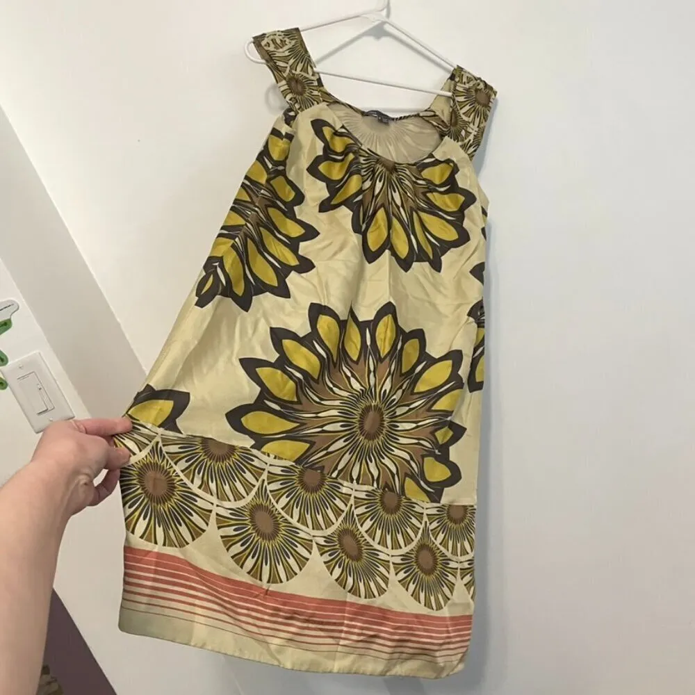 VINCE Golden Gold Mustard Mandala Sunflower Floral 100% SILK Boho Shift Dress M - Image 8