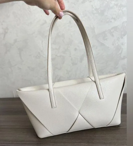 Zara NWT ivory off white woven shoulder purse bag elongated design - Image 2